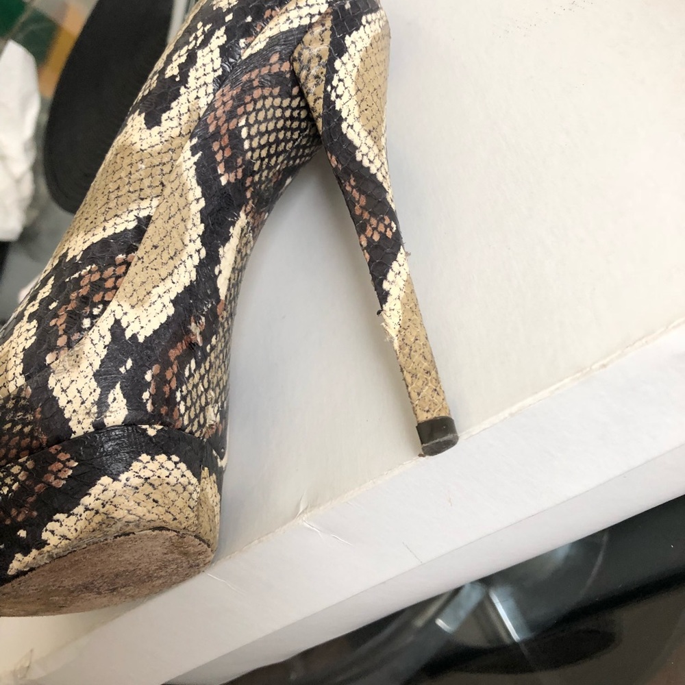 Rachel Zoe Python Pumps - Picture 5 of 6